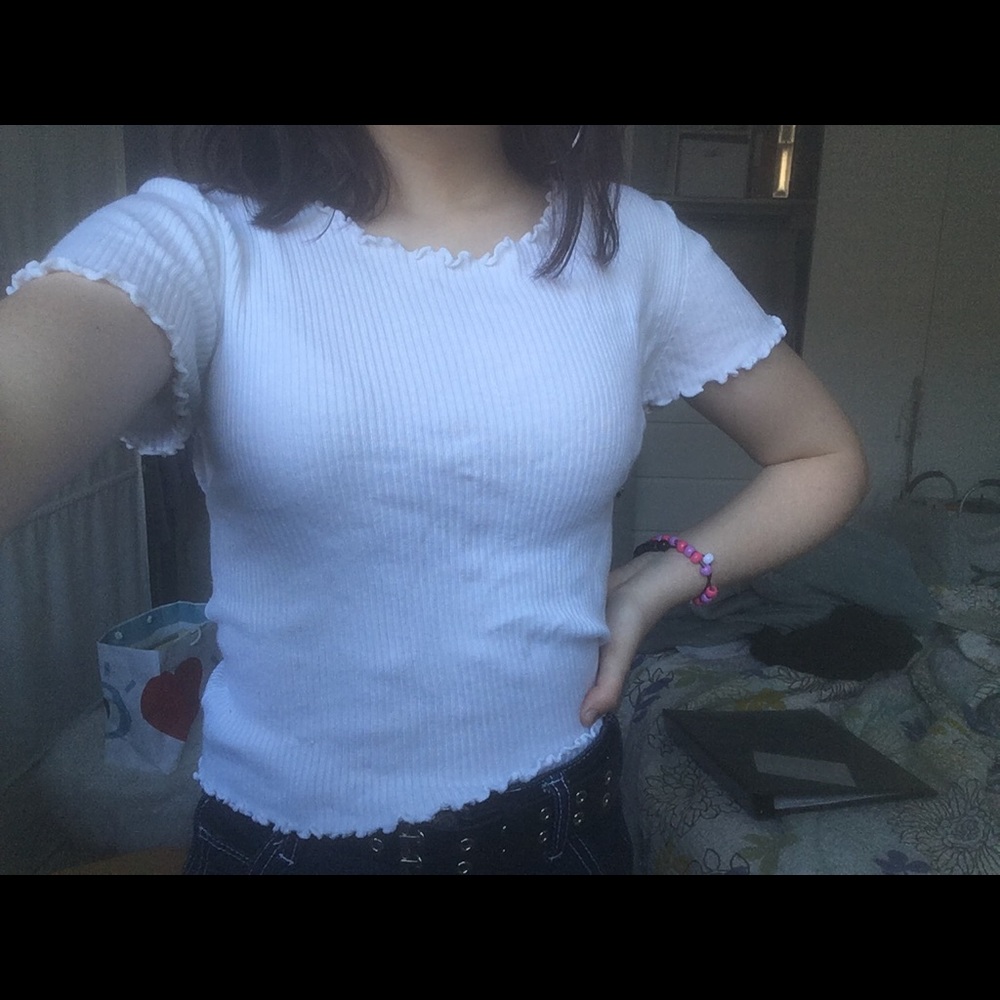 Brandy Melville Lettuce Tee